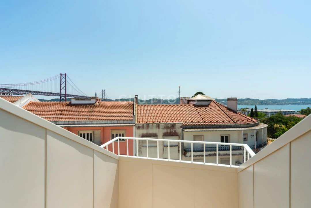 Apartamento T4 para Venda em Alcantara Foto 14