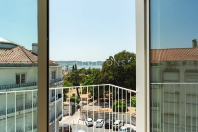 Apartamento T4 para Venda em Alcantara