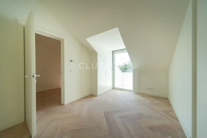 Apartamento T4 para Venda em Alcantara