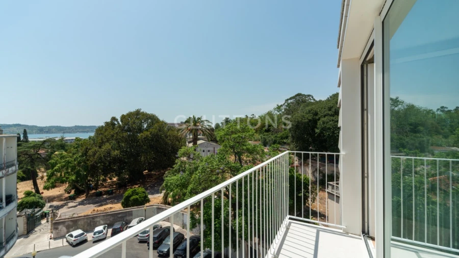 Apartamento T4 para Venda em Alcantara