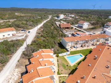 Quinta T2 para Venda em Pataias e Martingança