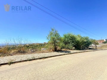 Terreno para Venda em Vialonga
