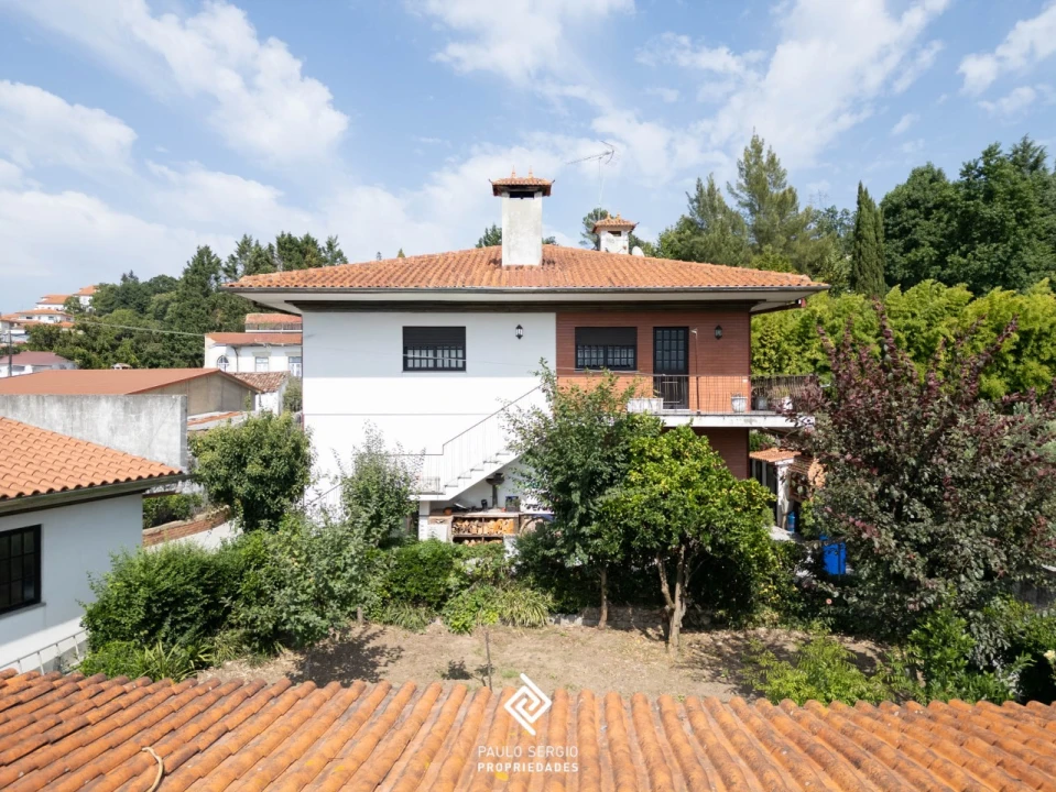 Moradia T3 para Venda em O. Azeméis, Riba-Ul, Ul, Macinhata Seixa, Madail Foto 4