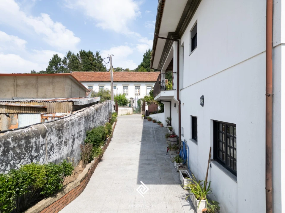 Moradia T3 para Venda em O. Azeméis, Riba-Ul, Ul, Macinhata Seixa, Madail Foto 32
