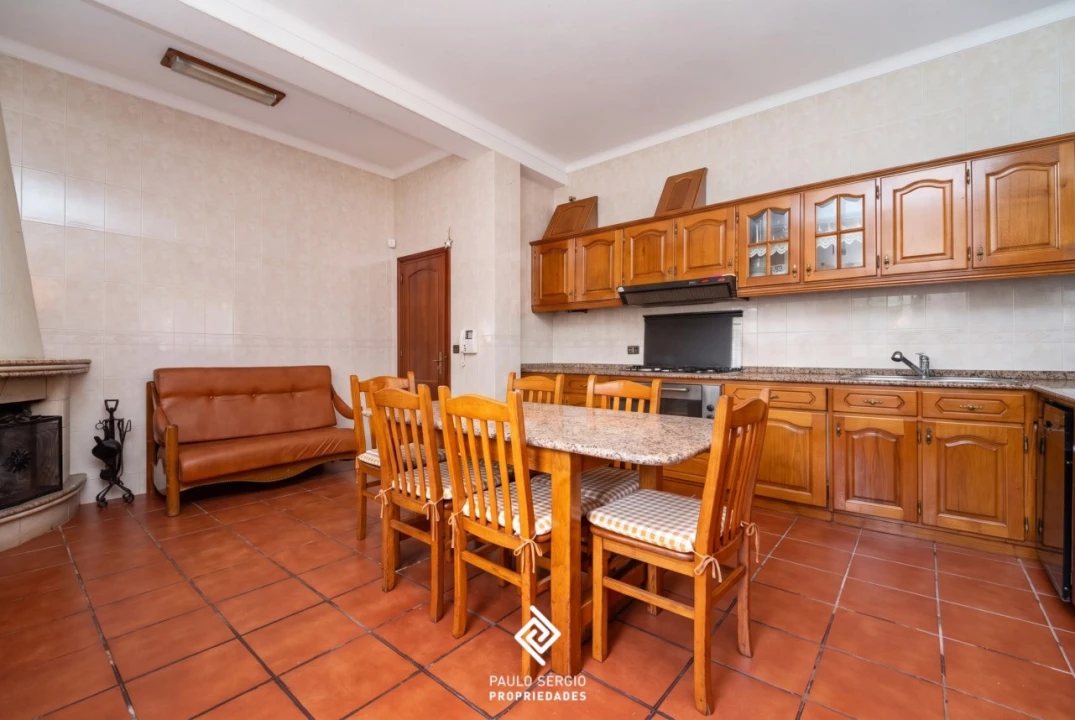 Moradia T3 para Venda em O. Azeméis, Riba-Ul, Ul, Macinhata Seixa, Madail Foto 18
