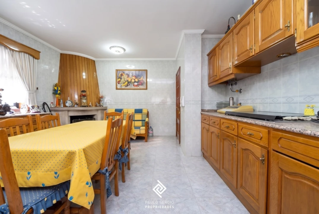 Moradia T3 para Venda em O. Azeméis, Riba-Ul, Ul, Macinhata Seixa, Madail Foto 21