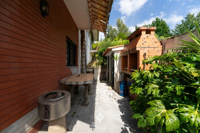 Moradia T3 para Venda em O. Azeméis, Riba-Ul, Ul, Macinhata Seixa, Madail Foto 30