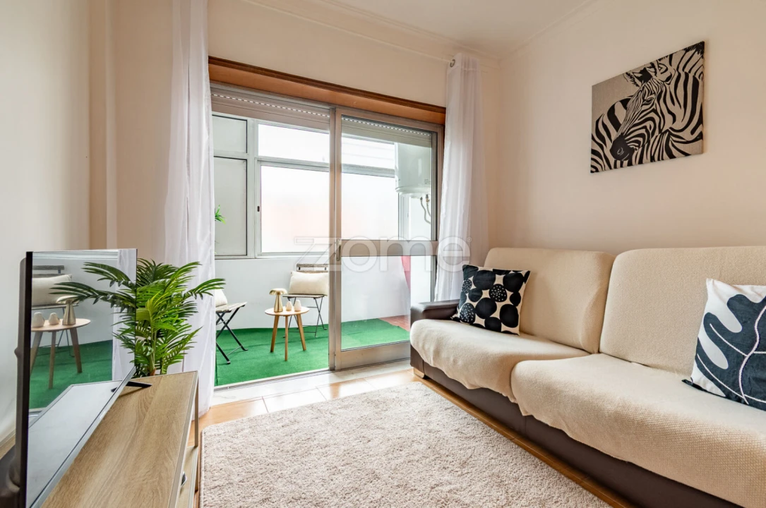 Apartamento T1 para Venda em Paranhos Foto 10
