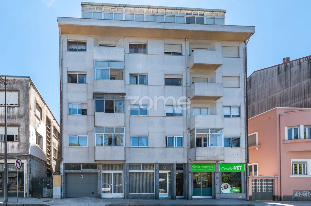 Apartamento T1 para Venda em Paranhos Foto 30