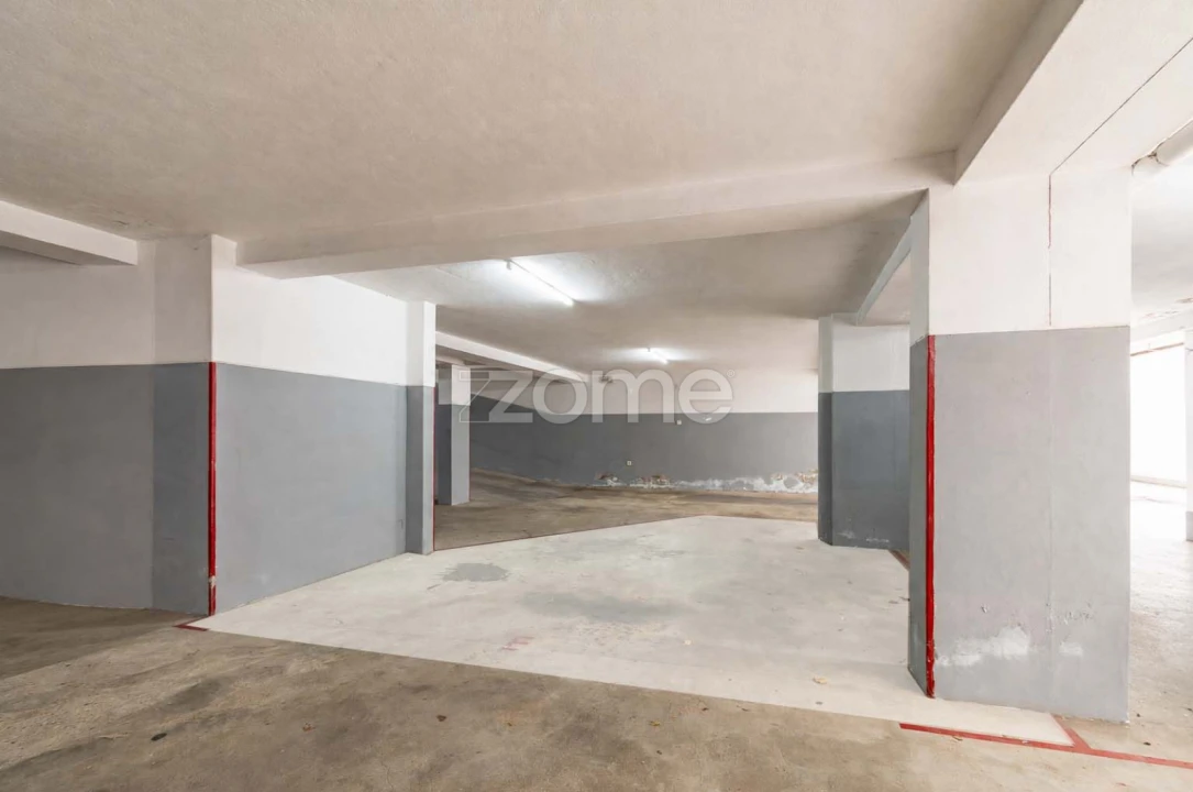 Apartamento T1 para Venda em Paranhos Foto 31