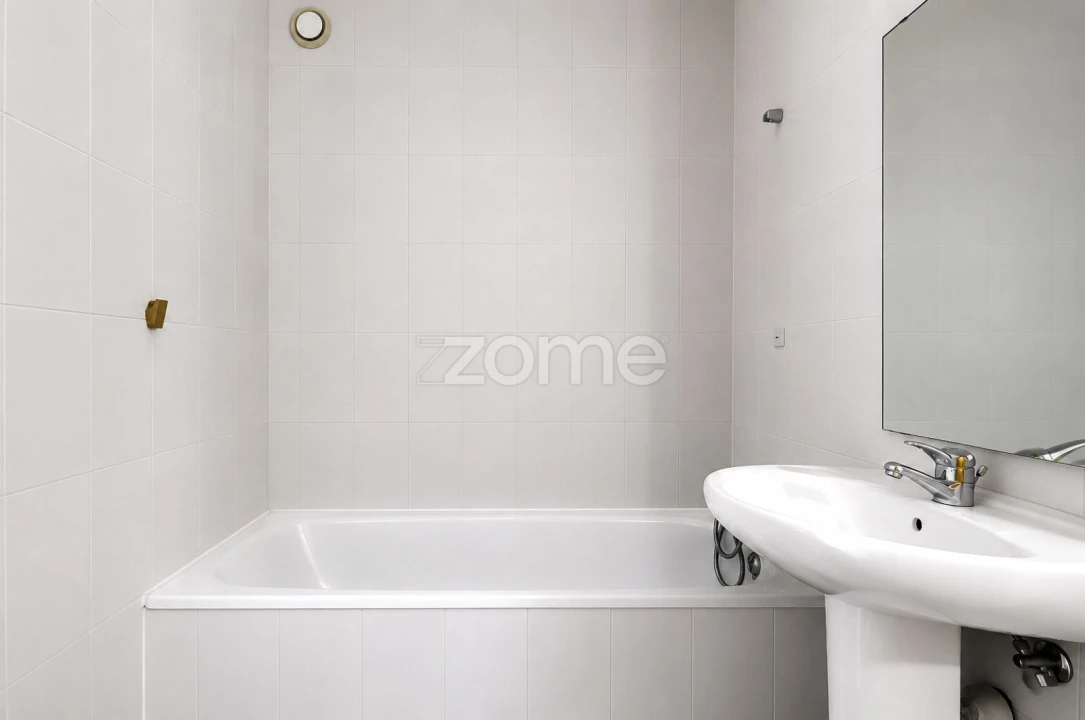 Apartamento T2 para Venda em Valongo Foto 24