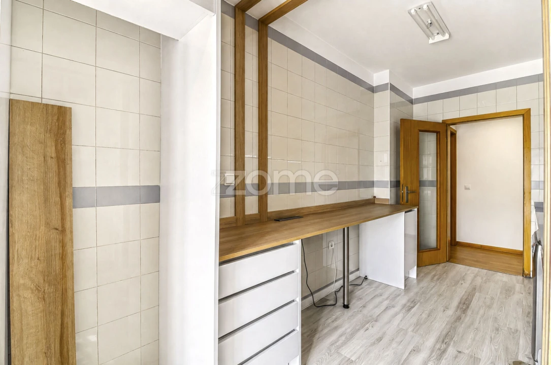 Apartamento T2 para Venda em Valongo Foto 17