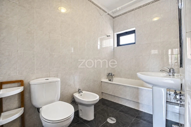Apartamento T2 para Venda em Valongo Foto 28