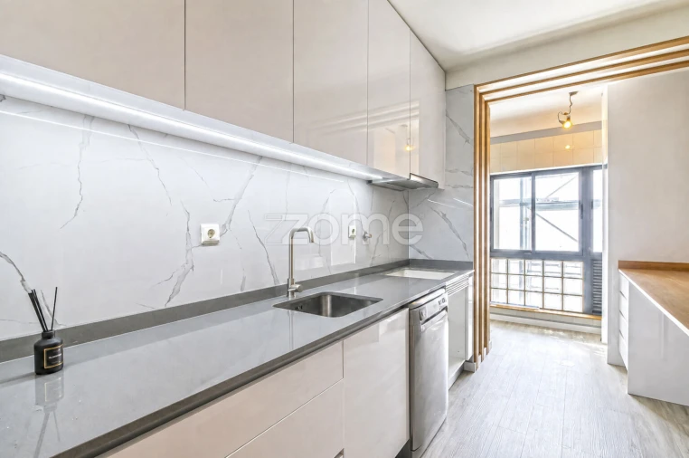 Apartamento T2 para Venda em Valongo Foto 14