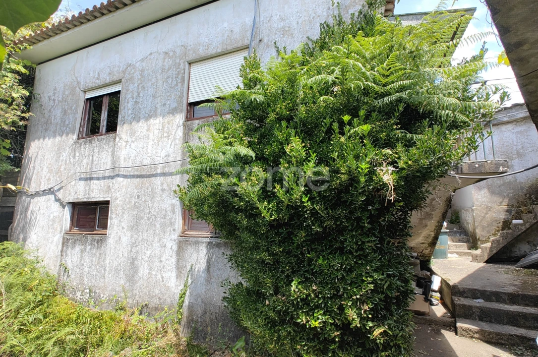 Moradia T3 para Venda em Castêlo da Maia Foto 14
