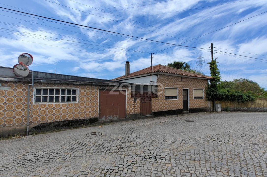 Moradia T3 para Venda em Castêlo da Maia Foto 1