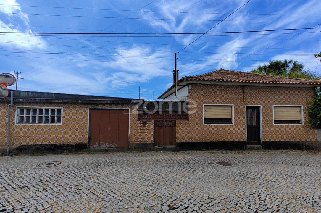 Moradia T3 para Venda em Castêlo da Maia Foto 3