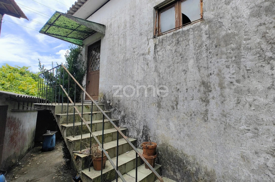 Moradia T3 para Venda em Castêlo da Maia Foto 5