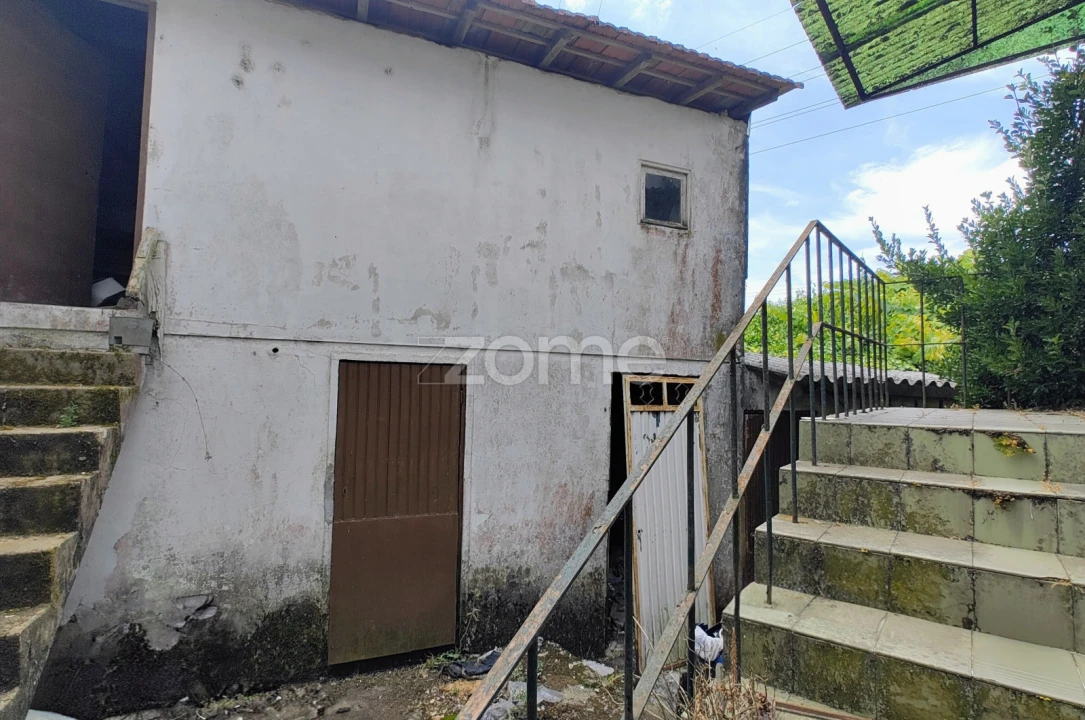 Moradia T3 para Venda em Castêlo da Maia Foto 6