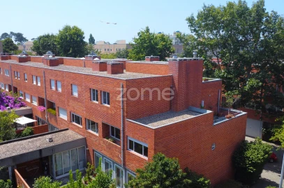 Apartamento T4 para Venda em Aldoar, Foz do Douro e Nevogilde