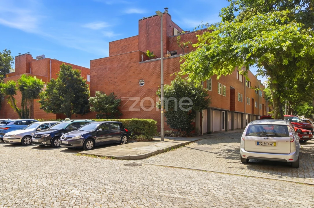 Apartamento T4 para Venda em Aldoar, Foz do Douro e Nevogilde Foto 7