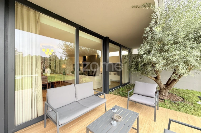 Moradia T3 para Venda em Seide Foto 48
