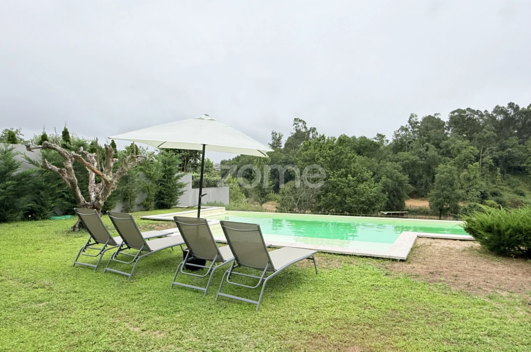 Moradia T3 para Venda em Seide Foto 60