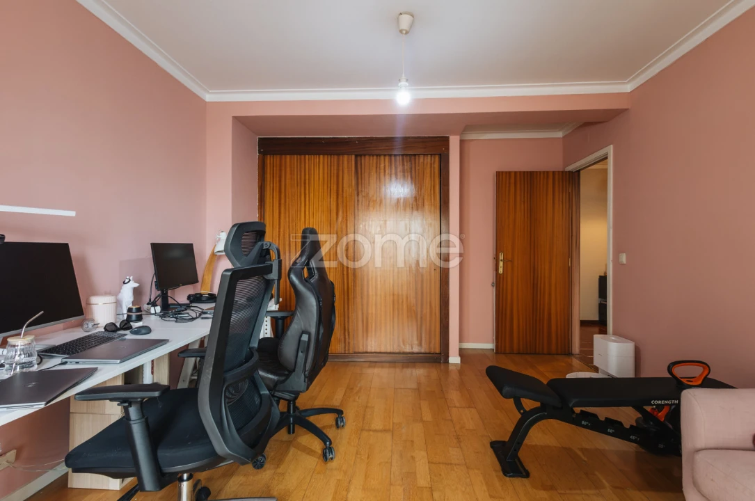 Apartamento T3 para Venda em Gavião Foto 10