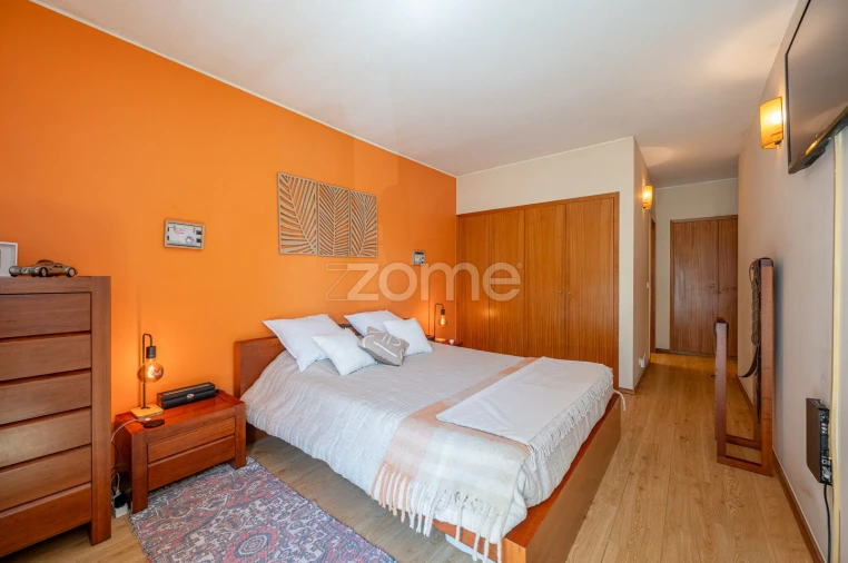 Apartamento T2 para Venda em Nogueira e Silva Escura Foto 32