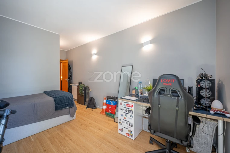 Apartamento T2 para Venda em Nogueira e Silva Escura Foto 38