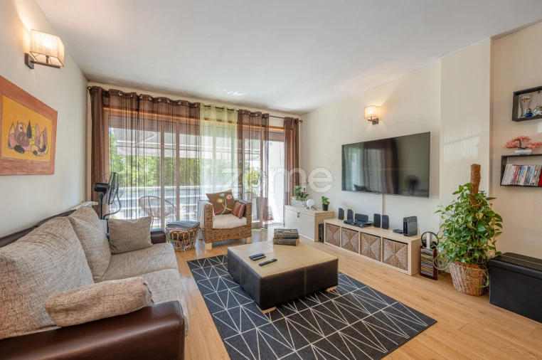 Apartamento T2 para Venda em Nogueira e Silva Escura Foto 17