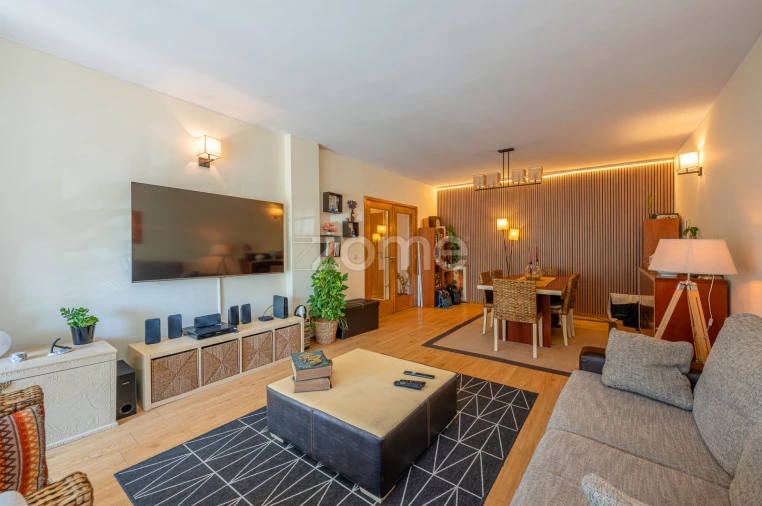 Apartamento T2 para Venda em Nogueira e Silva Escura Foto 16