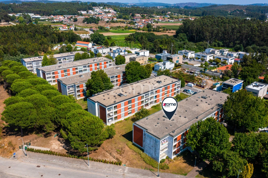 Apartamento T2 para Venda em Nogueira e Silva Escura Foto 43