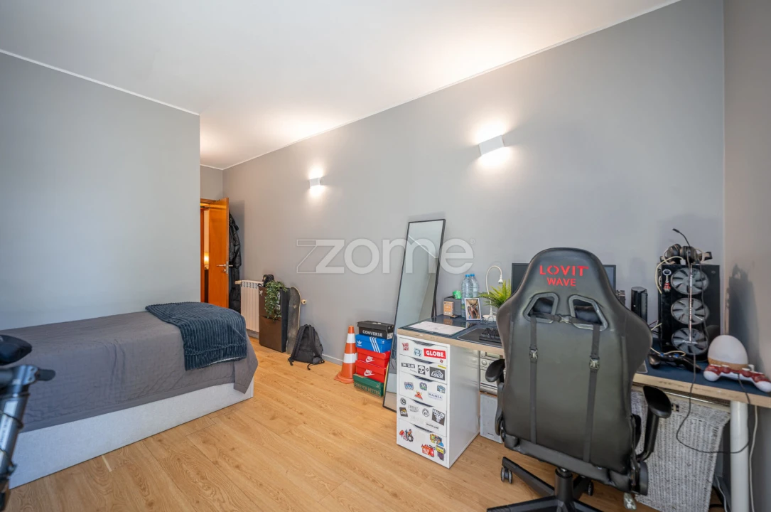 Apartamento T2 para Venda em Nogueira e Silva Escura Foto 38