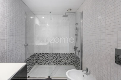 Apartamento T1 para Venda em Santa Marinha e São Pedro da Afurada