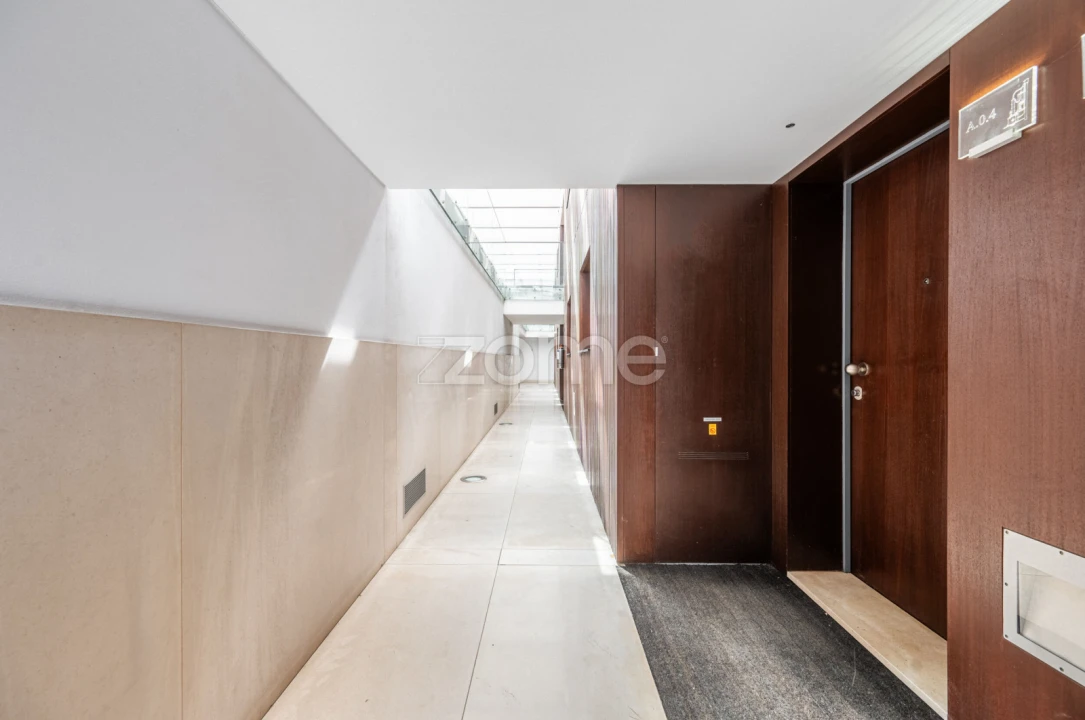 Apartamento T1 para Venda em Santa Marinha e São Pedro da Afurada Foto 3