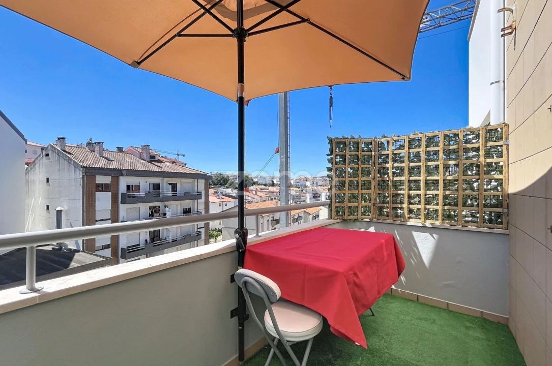Apartamento T3 para Venda em Tavarede Foto 9