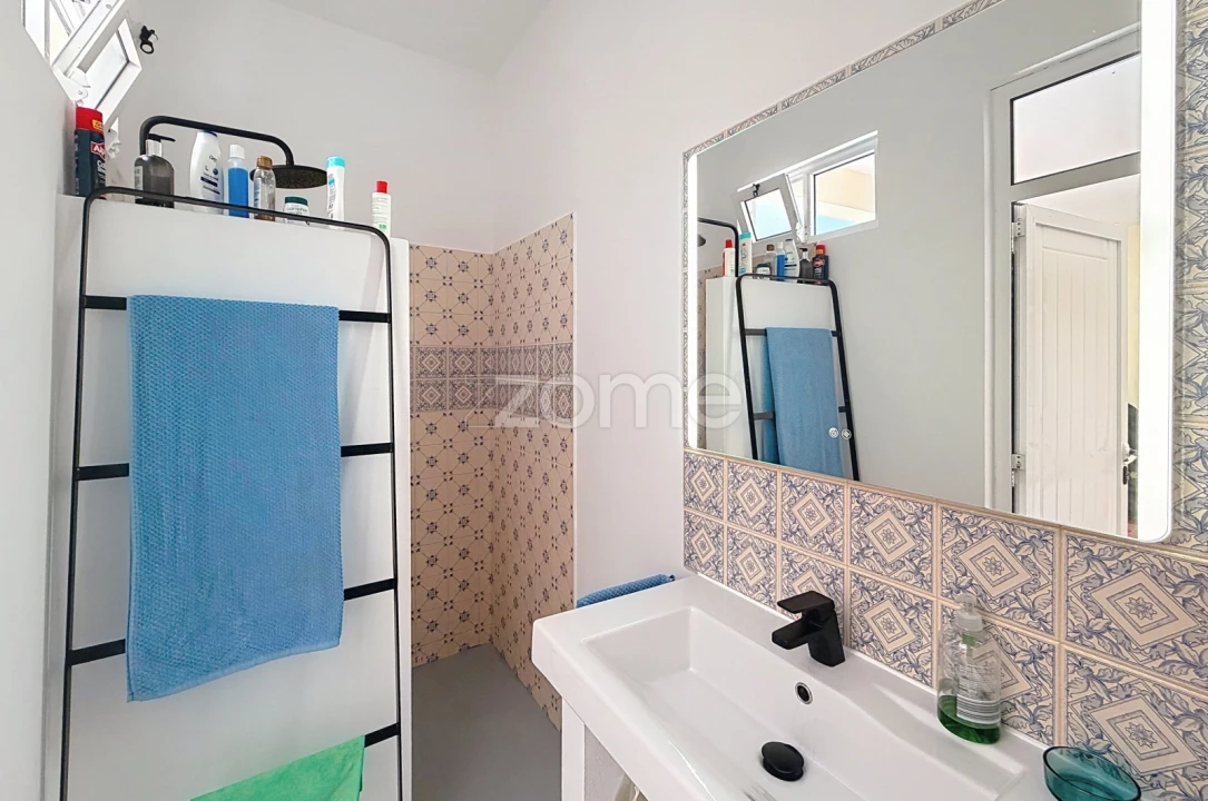 Moradia T2 para Venda em Lavos Foto 24