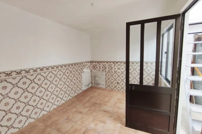 Moradia T2 para Venda em Viana do Alentejo
