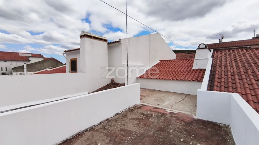 Moradia T2 para Venda em Viana do Alentejo