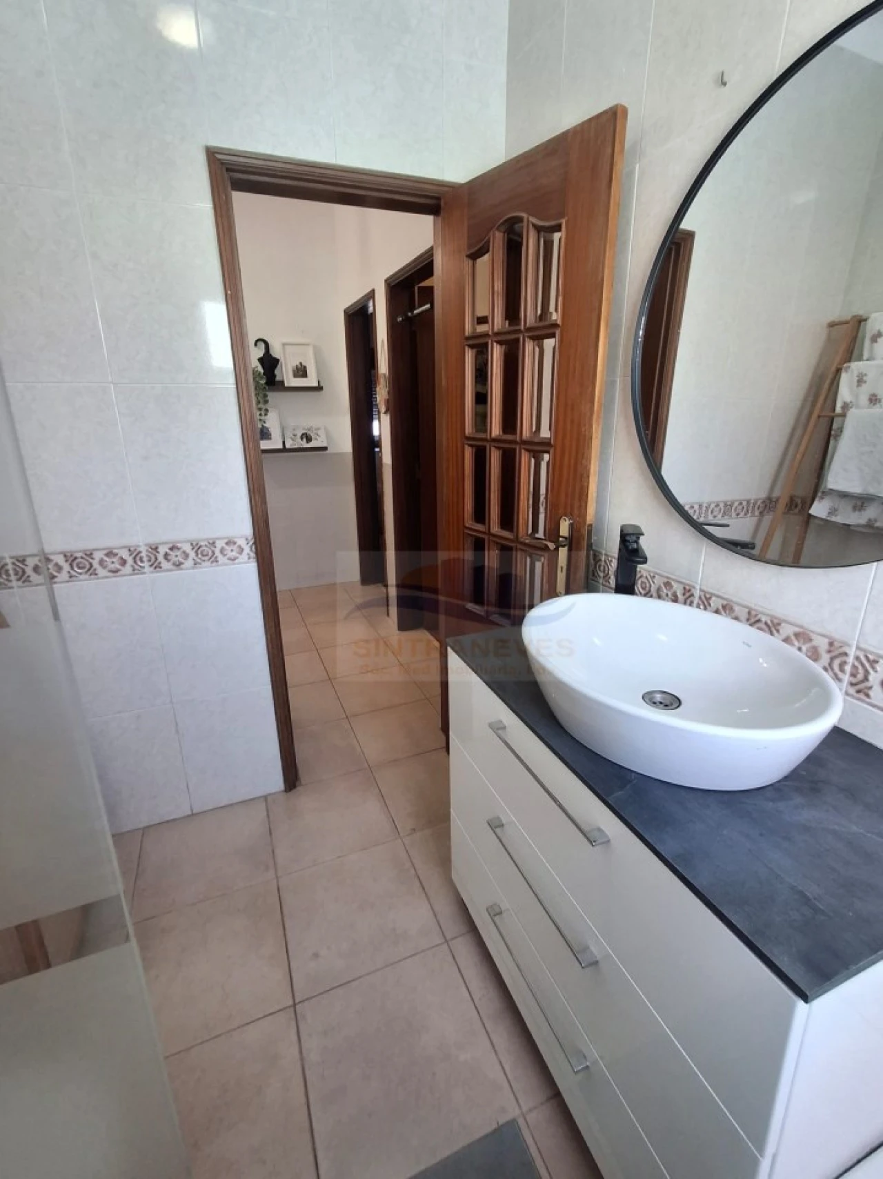 Apartamento T2 para Venda em Águas Livres Foto 7