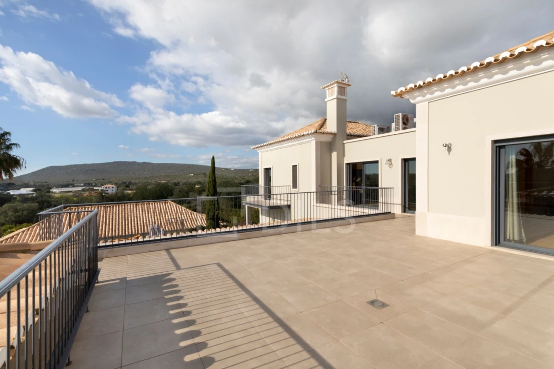 Moradia T5 para Venda em Luz de Tavira e Santo Estêvão Foto 15