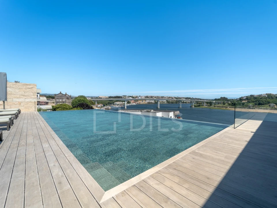 Moradia T3 para Venda em Campanhã Foto 40