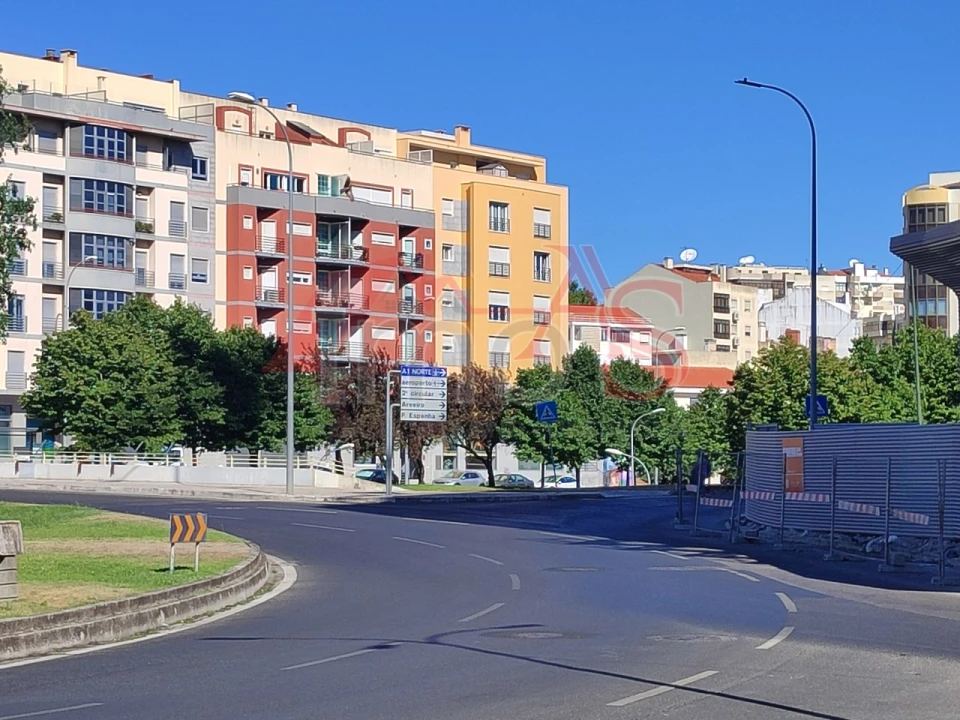 Escritório para Arrendamento em Areeiro Foto 27