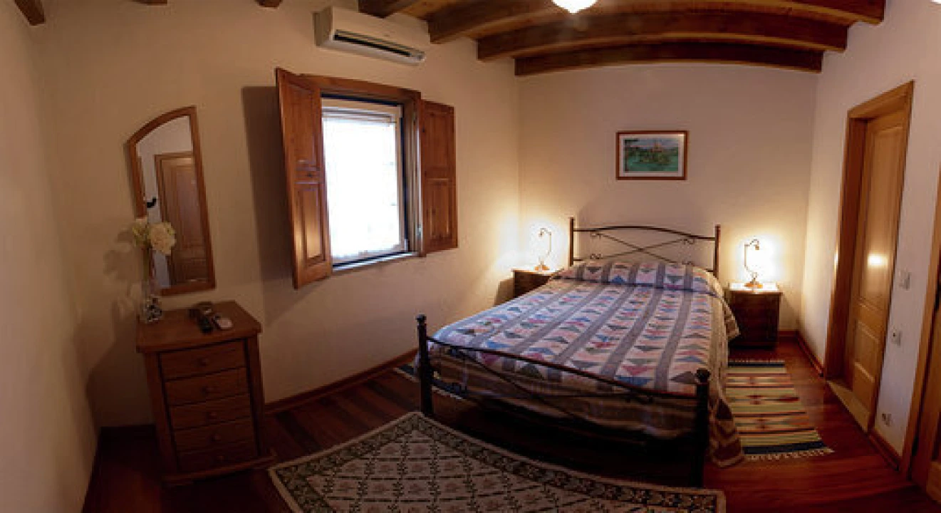 Quinta T6 para Venda em Alpalhão Foto 8