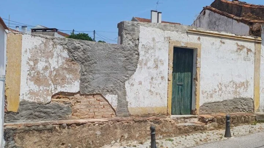Moradia T0 para Venda em São Miguel do Rio Torto e Rossio Ao Sul do Tejo