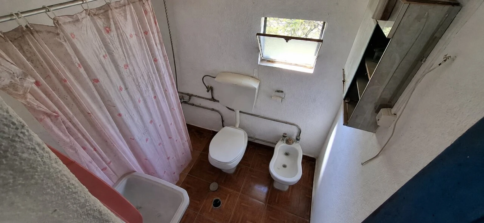 Moradia T2 para Venda em Areias e Pias Foto 7