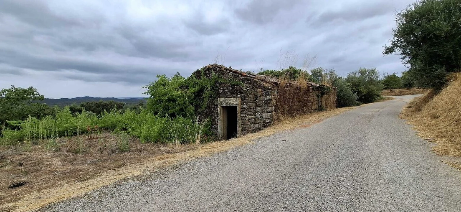 Moradia T2 para Venda em Areias e Pias Foto 15