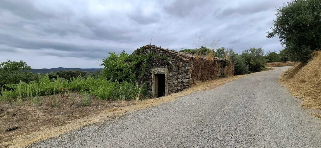 Moradia T2 para Venda em Areias e Pias Foto 15