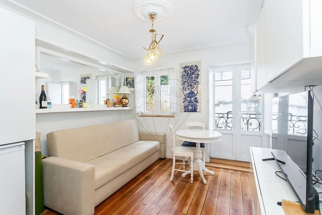 Apartamento T1 para Venda em São Vicente Foto 1